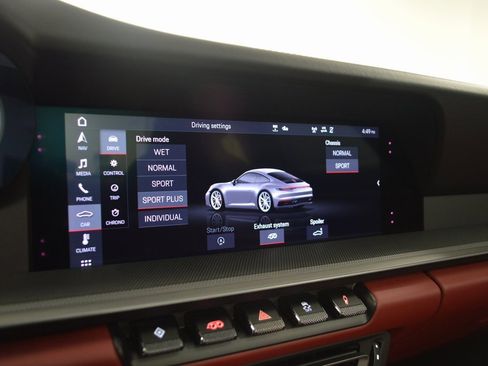 Certified 2021 Porsche 911 Carrera image 29