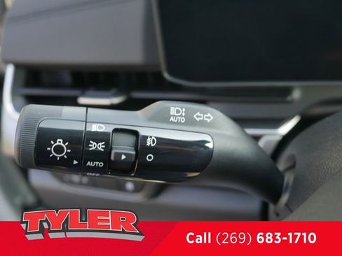 New 2026 Kia Carnival SX Prestige FWD image 23