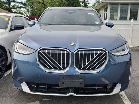 Used 2026 BMW X3 xDrive30 w/ Convenience Package AWD/4WD image 2