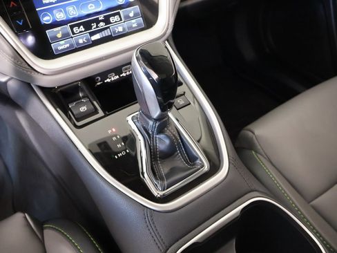 Used 2023 Subaru Outback Onyx Edition XT w/ Popular Package #2 image 8