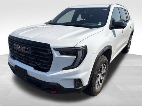 Used 2024 GMC Acadia AT4 w/ Luxury Package AWD/4WD image 2