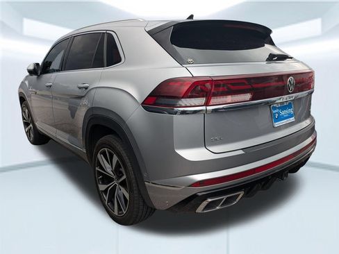 Used 2024 Volkswagen Atlas Cross Sport SEL Premium R-Line AWD/4WD image 2