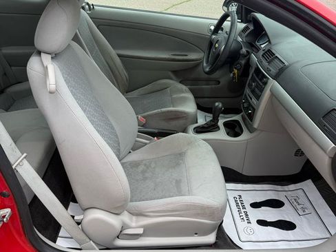 Used 2010 Chevrolet Cobalt LS FWD image 11