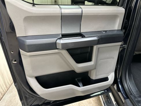 Used 2021 Ford F350 XLT w/ XLT Premium Package image 29