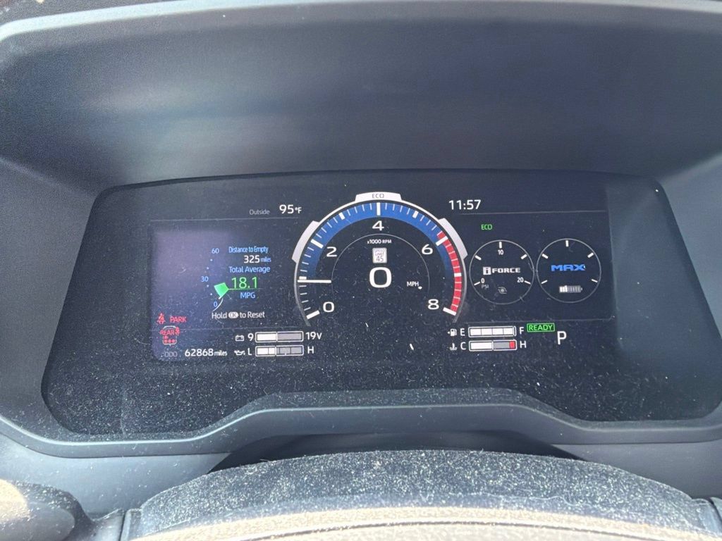 Used 2024 Toyota Sequoia Platinum AWD/4WD image 11
