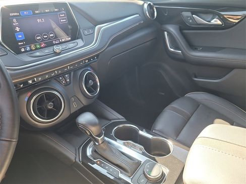 Used 2022 Chevrolet Blazer Premier w/ Enhanced Convenience Package image 21