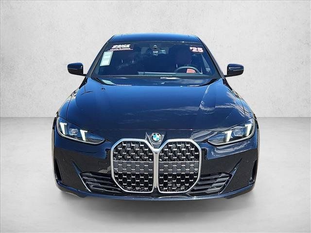Used 2025 BMW 430i w/ Premium Package RWD image 2