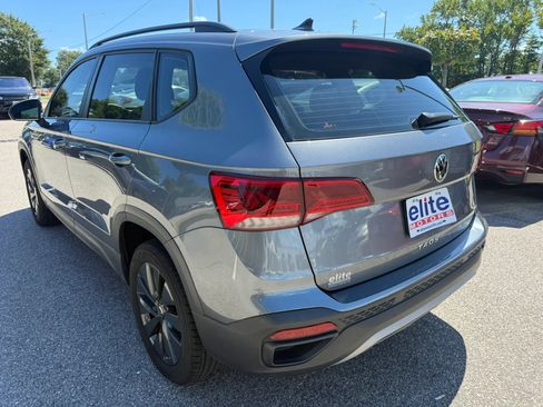 Used 2024 Volkswagen Taos S FWD image 5