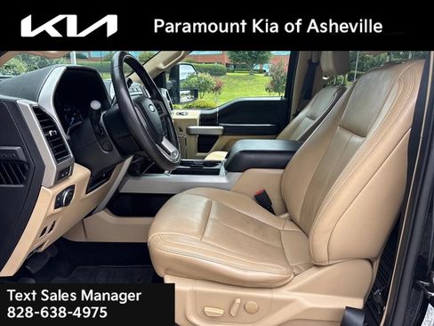 Used 2021 Ford F250 Lariat w/ Lariat Ultimate Package AWD/4WD image 25