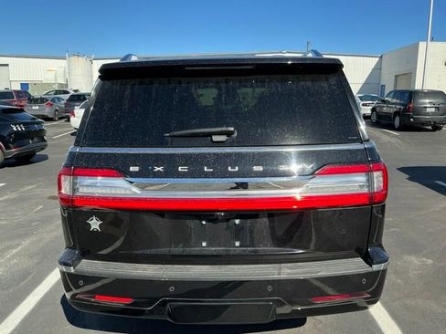 Used 2019 Lincoln Navigator L Reserve image 6