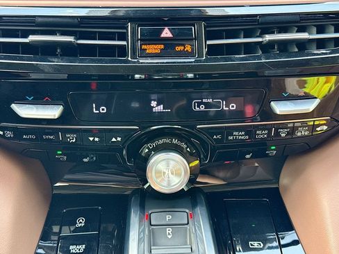 Used 2025 Acura MDX FWD w/ Technology Package image 17