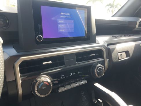 Used 2025 Toyota Tacoma SR5 RWD image 27