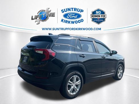 Used 2022 GMC Terrain SLE w/ Driver Convenience Package FWD image 6