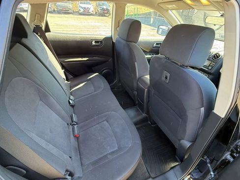 Used 2015 Nissan Rogue S w/ Convenience Package image 28