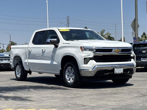 Used 2023 Chevrolet Silverado 1500 LT RWD image 3