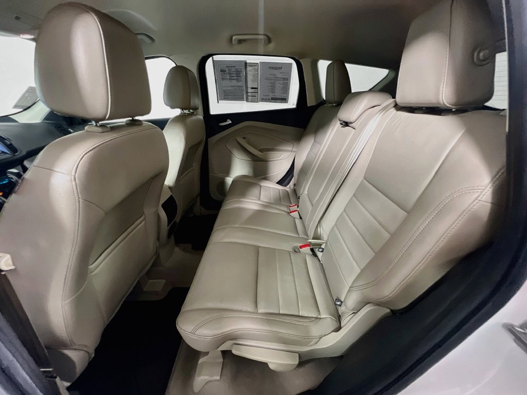 Used 2016 Ford Escape Titanium FWD image 24