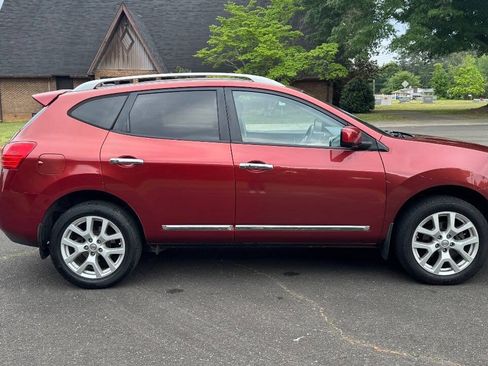 Used 2013 Nissan Rogue SL FWD image 8