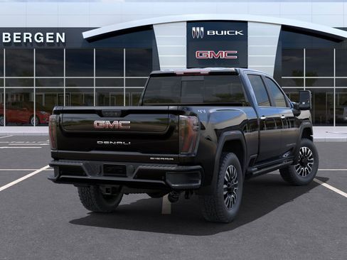 New 2025 GMC Sierra 2500 Denali Ultimate image 4