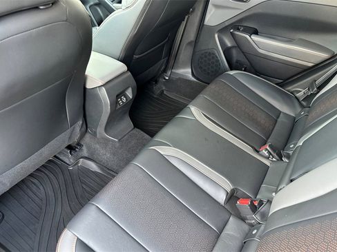 Used 2024 Subaru Crosstrek 2.5i Limited image 13