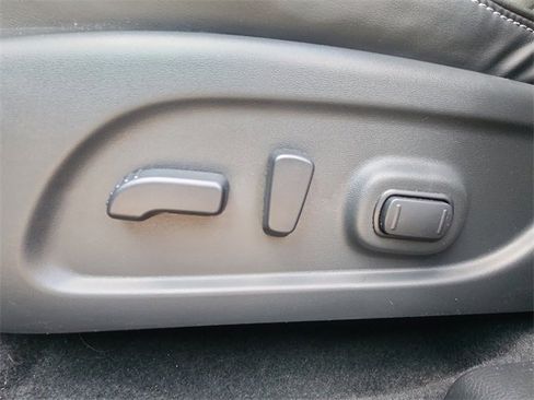 Certified 2020 Nissan Murano Platinum w/ Cargo Package image 12