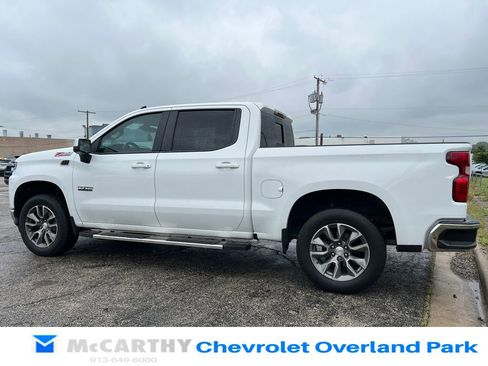 Used 2021 Chevrolet Silverado 1500 LT w/ Texas Edition Plus AWD/4WD image 5