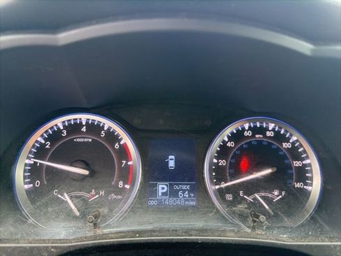 Used 2016 Toyota Highlander LE image 11