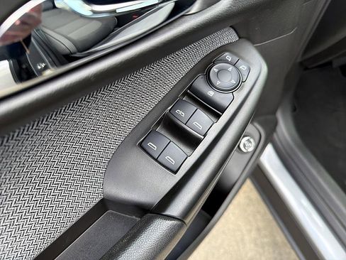 Used 2024 Chevrolet TrailBlazer LT w/ Convenience Package image 10