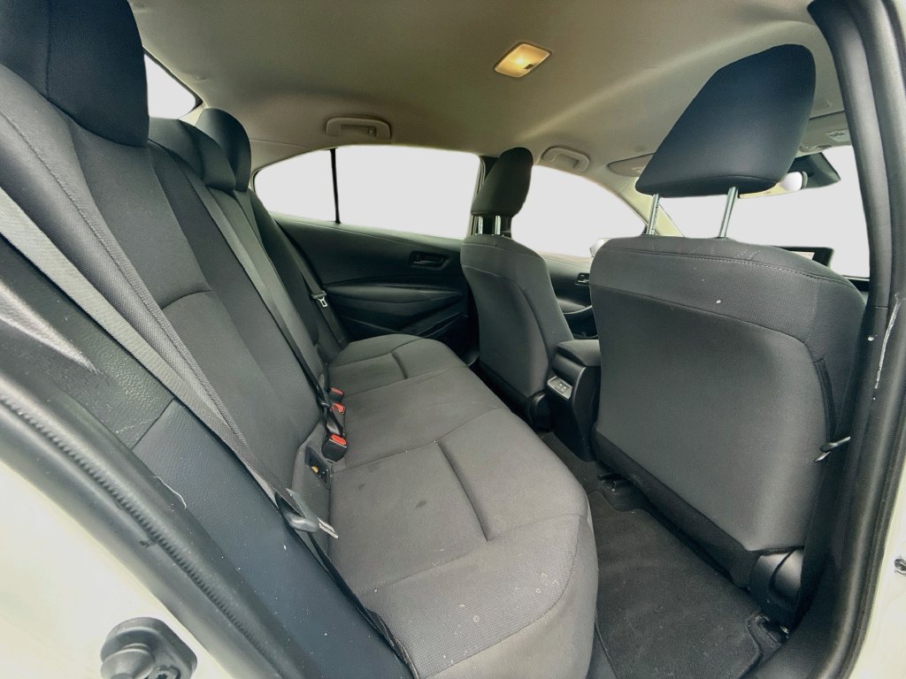 Used 2024 Toyota Corolla LE FWD image 28