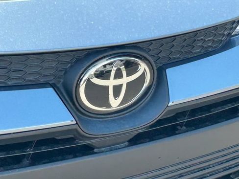 Used 2023 Toyota Corolla LE FWD image 11