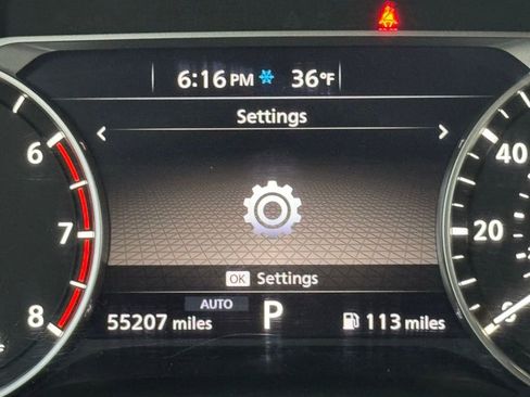 Used 2023 Nissan Rogue SV image 28