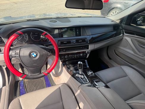Used 2011 BMW 528i Sedan RWD image 10