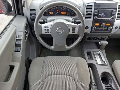 Used 2016 Nissan Frontier SV w/ SV Value Truck Package image 12