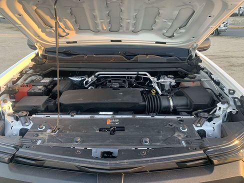 Used 2024 Chevrolet Colorado W/T w/ Advanced Trailering Package image 29