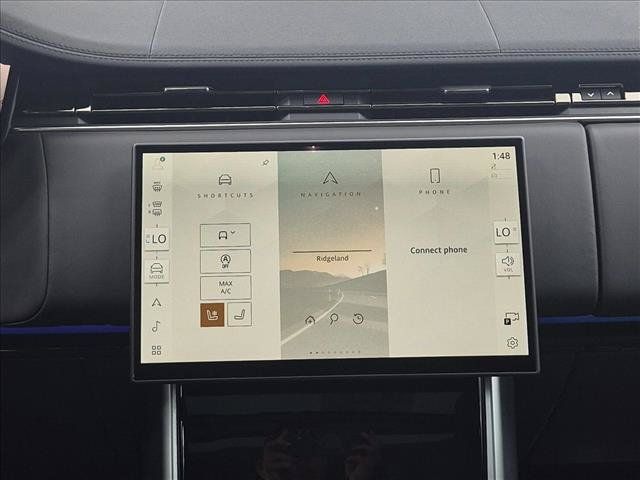 Certified 2025 Land Rover Range Rover SE AWD/4WD image 15