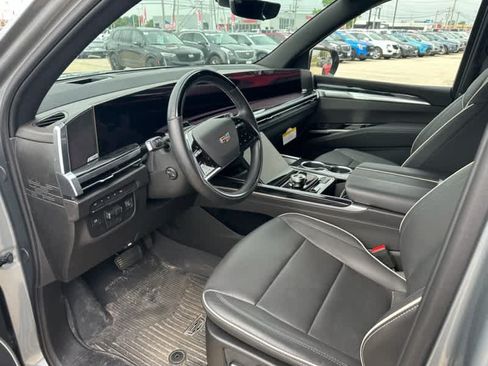 Used 2026 Cadillac Escalade Sport w/ LPO, ONYX Package AWD/4WD image 5