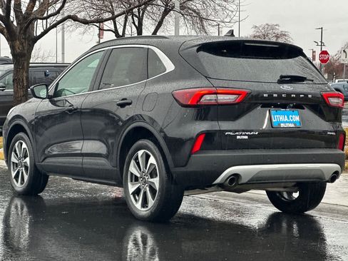 Certified 2025 Ford Escape Platinum image 6