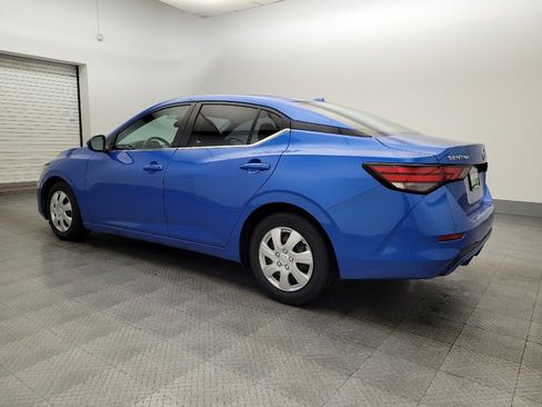 Used 2021 Nissan Sentra SV image 3