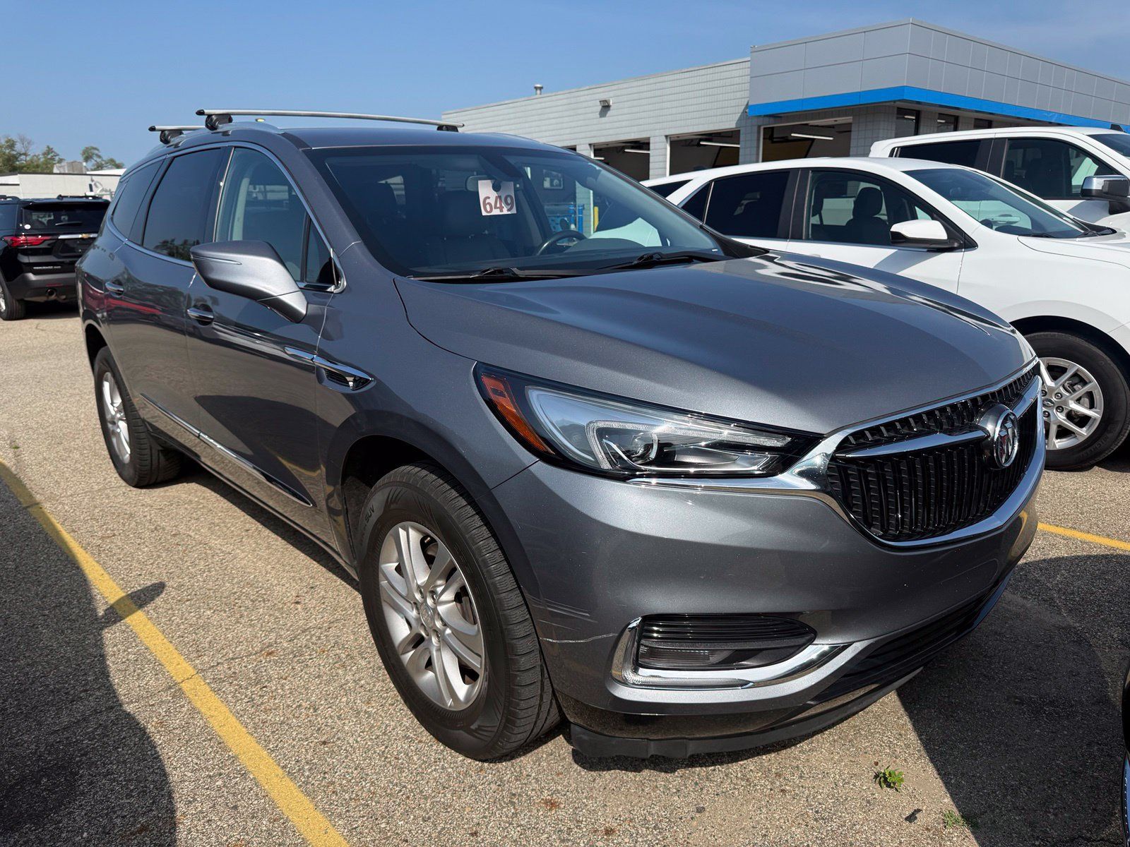 Used 2018 Buick Enclave Essence w/ Trailering Package AWD/4WD image 1