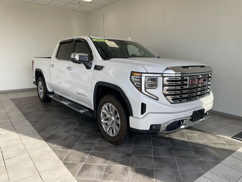Used 2023 GMC Sierra 1500 Denali image 1