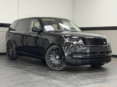Used 2023 Land Rover Range Rover Long Wheelbase Autobiography AWD/4WD image 2
