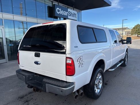 Used 2015 Ford F250 Lariat w/ Lariat Ultimate Package image 4