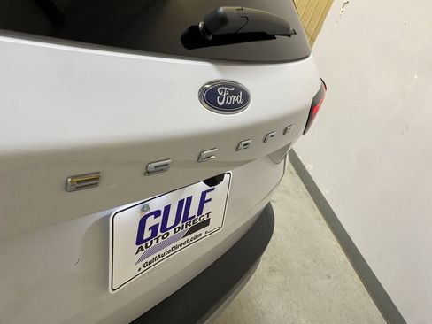 Used 2025 Ford Escape Active FWD image 16