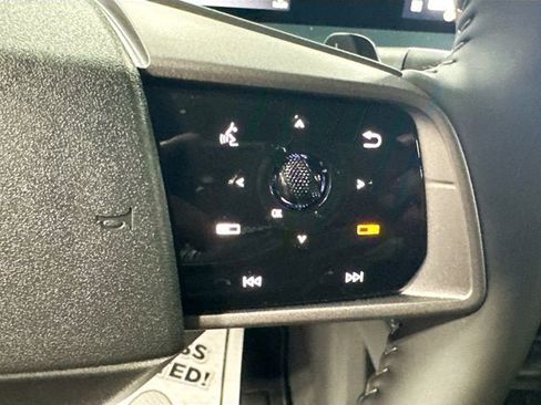 New 2025 Nissan Murano SL image 14