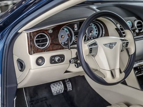 Used 2014 Bentley Flying Spur W12 AWD/4WD image 28