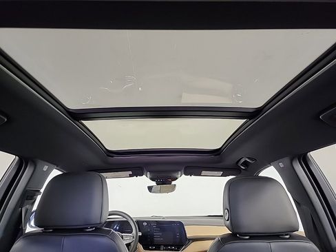 New 2026 Chevrolet Equinox ACTIV w/ Convenience Package III image 19