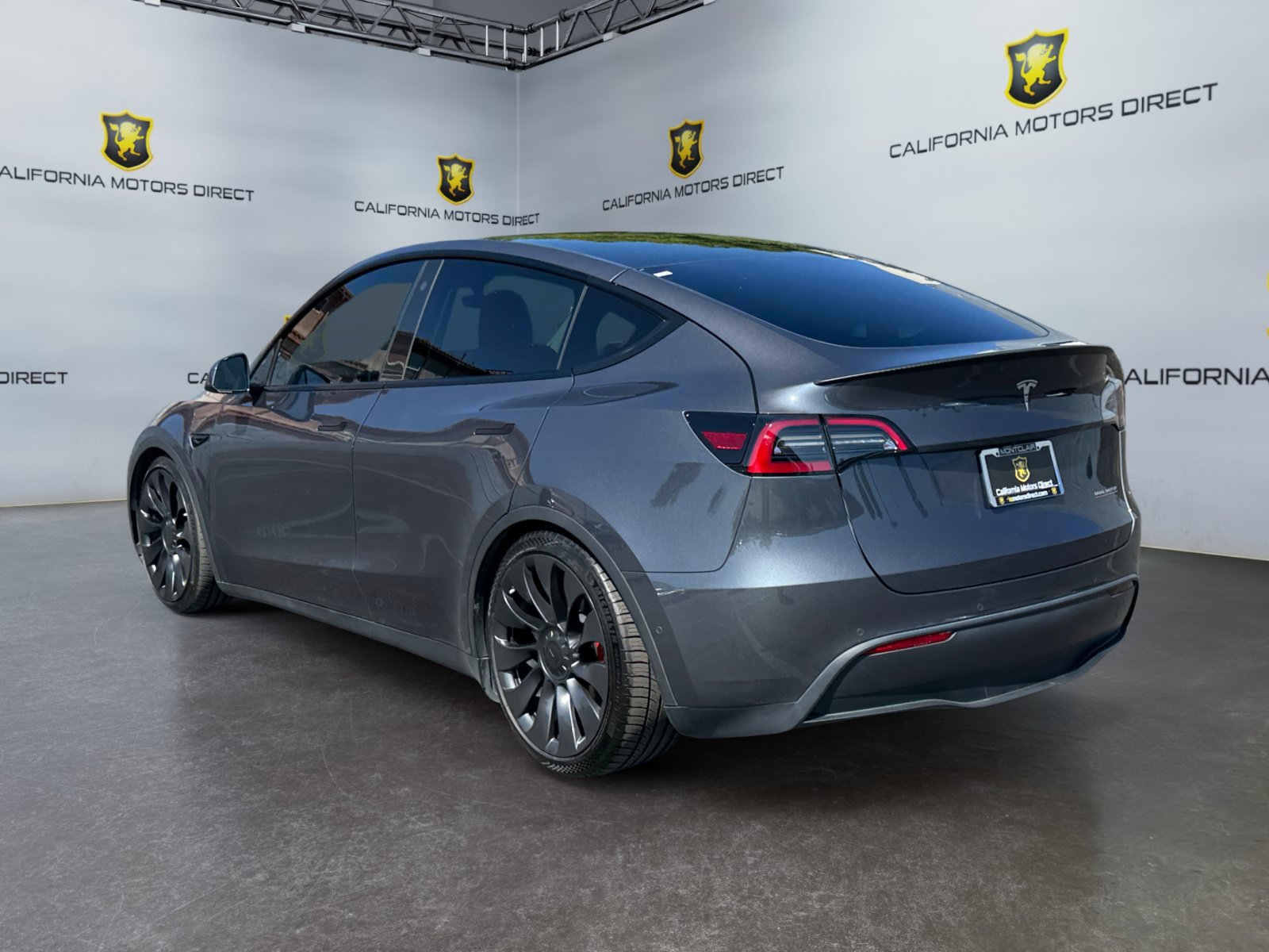 Used 2022 Tesla Model Y Performance AWD/4WD image 3