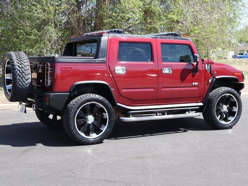 Used 2005 HUMMER H2 SUT w/ Preferred Equipment Group AWD/4WD image 4