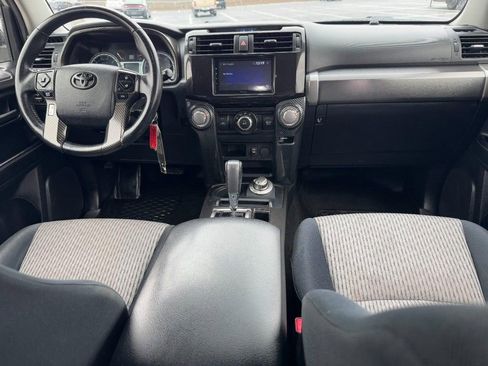 Used 2014 Toyota 4Runner SR5 image 12