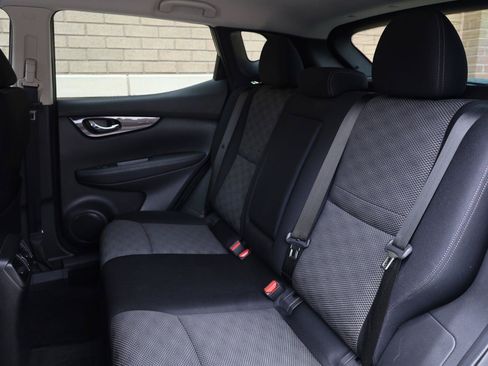 Used 2019 Nissan Rogue Sport SV w/ Technology Package FWD image 21