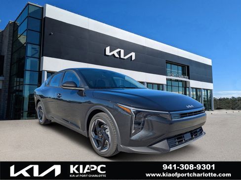 New 2025 Kia K4 EX image 1